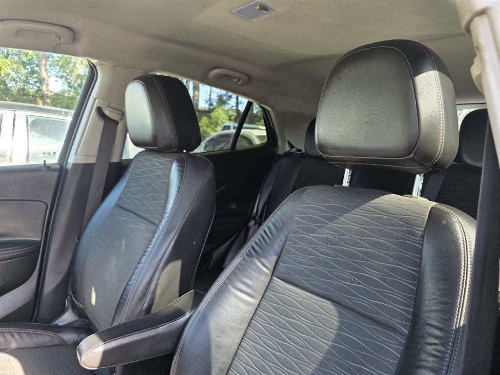 Buick Encore photo 12