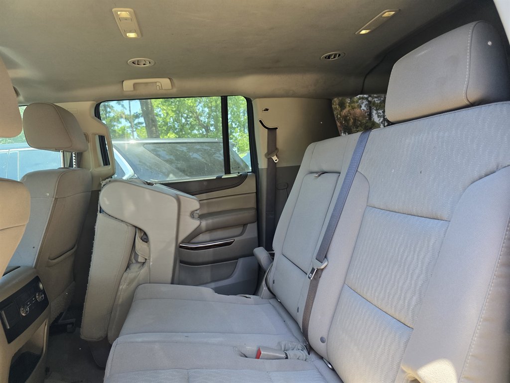 2020 GMC Yukon XL SLE - Photo 11