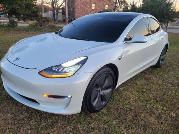 2020 Tesla Model 3 Base