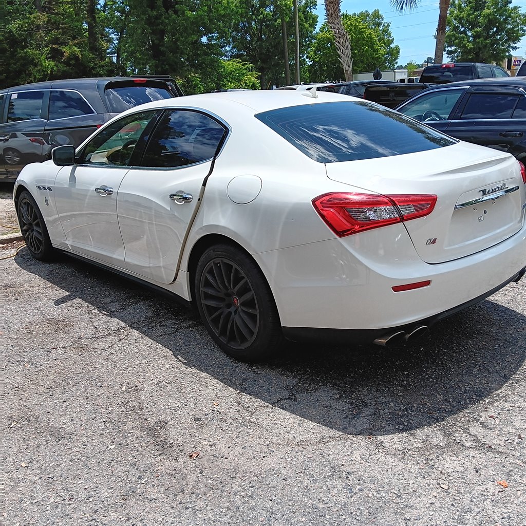 Maserati Ghibli photo 3