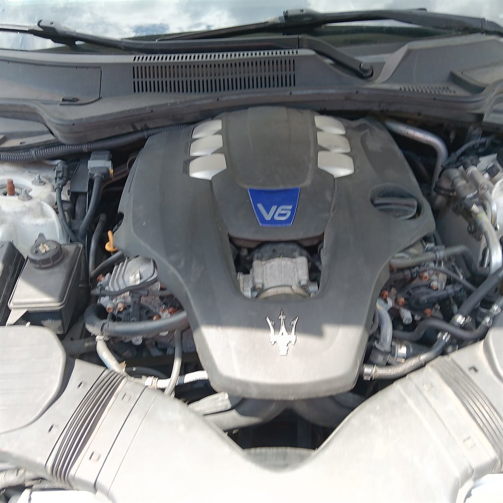 Maserati Ghibli photo 12