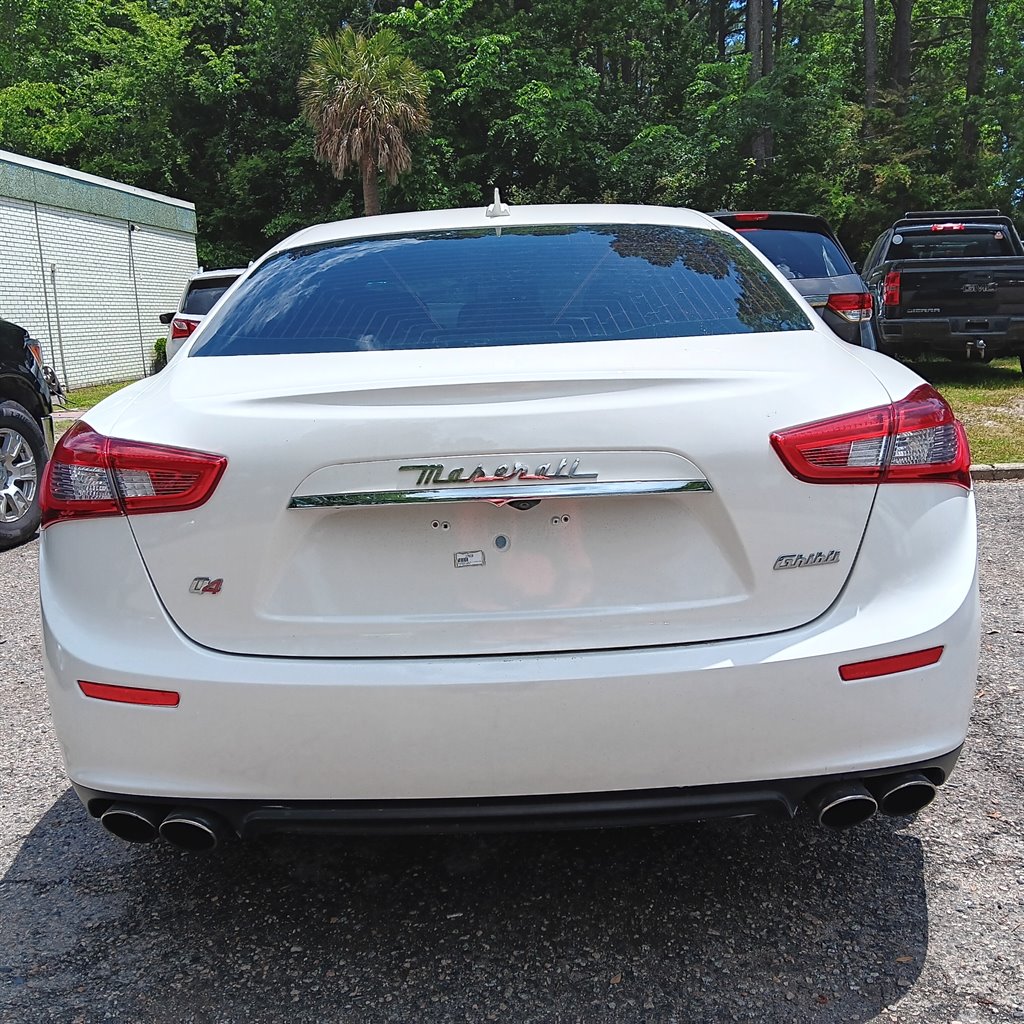 Maserati Ghibli photo 4