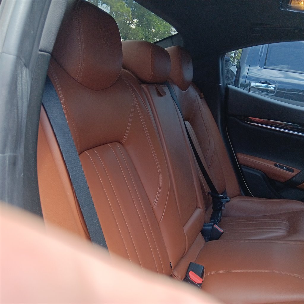 Maserati Ghibli photo 21