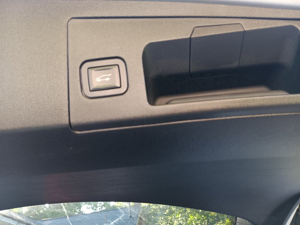 2018 Cadillac XT5 Base - Photo 14