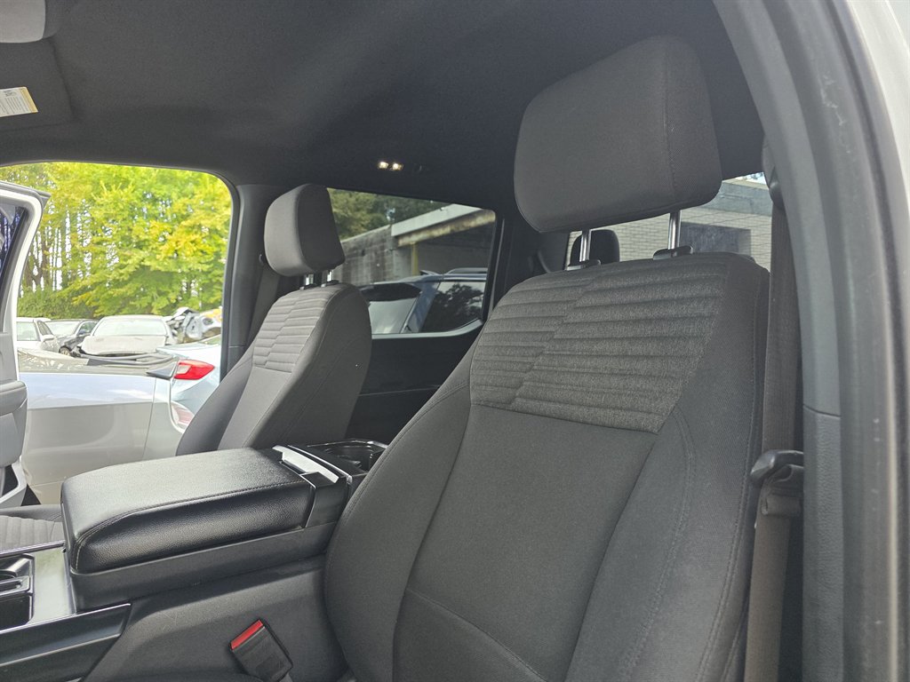 Ford F-150 photo 17
