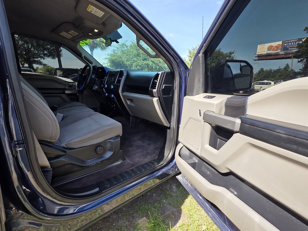 Ford F-150 photo 9