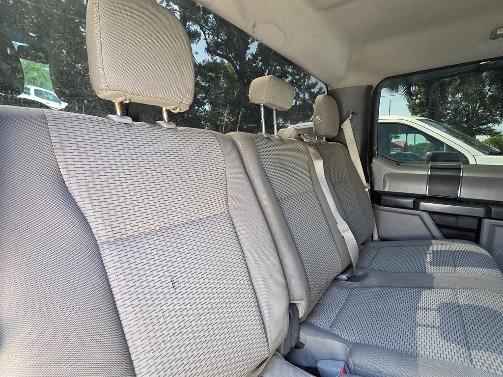 Ford F-150 photo 8