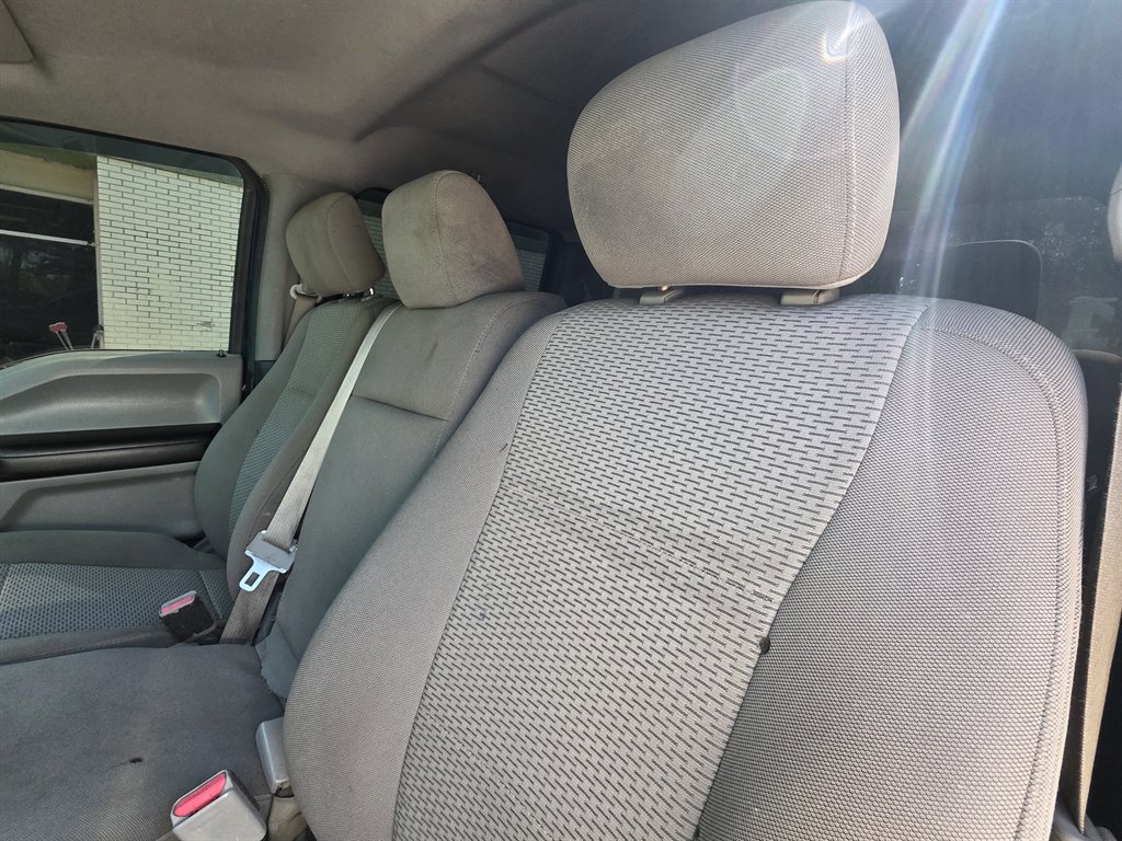 Ford F-150 photo 12