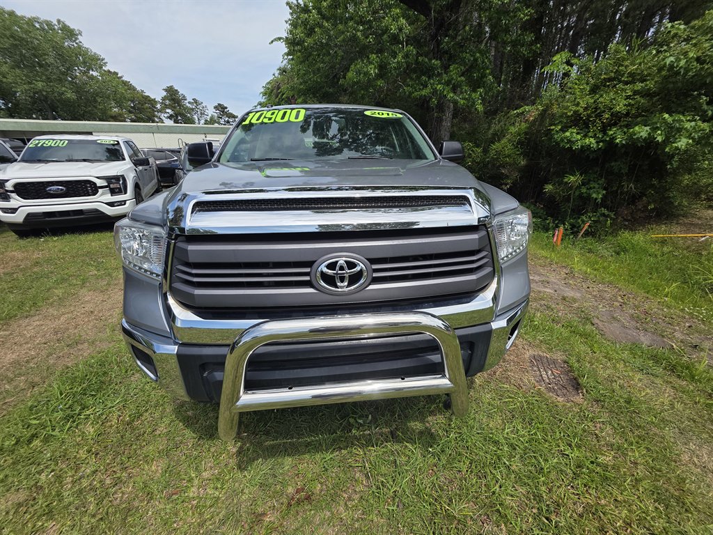 2015 Toyota Tundra 4.6 Auto SR5 Double Cab's photo