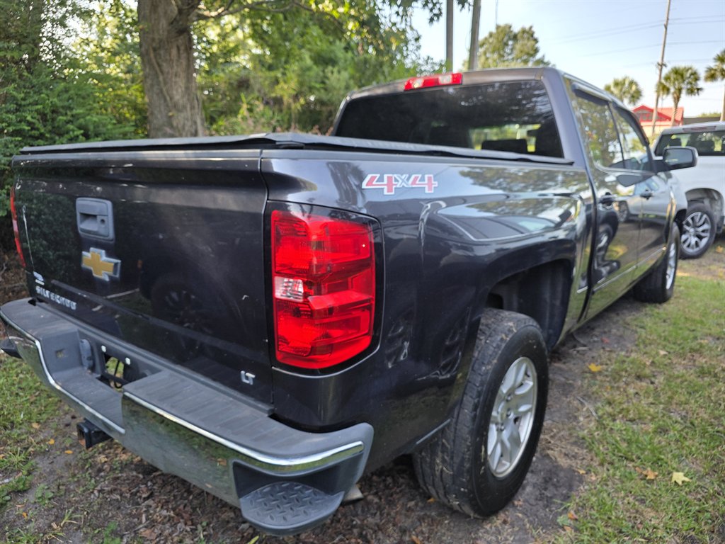 Chevrolet Silverado photo 5