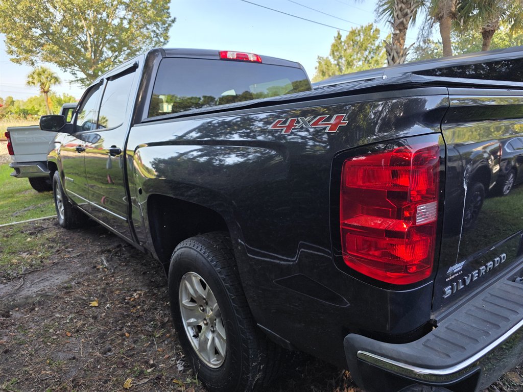 Chevrolet Silverado photo 6