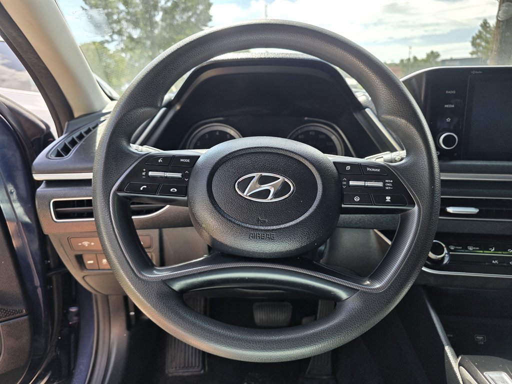 Hyundai Sonata photo 14