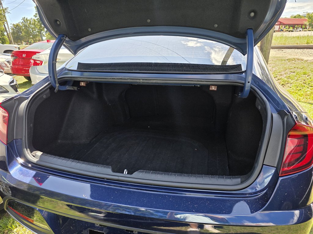 Hyundai Sonata photo 5