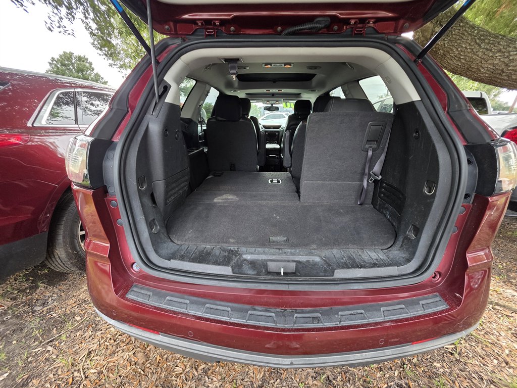 Chevrolet Traverse photo 12