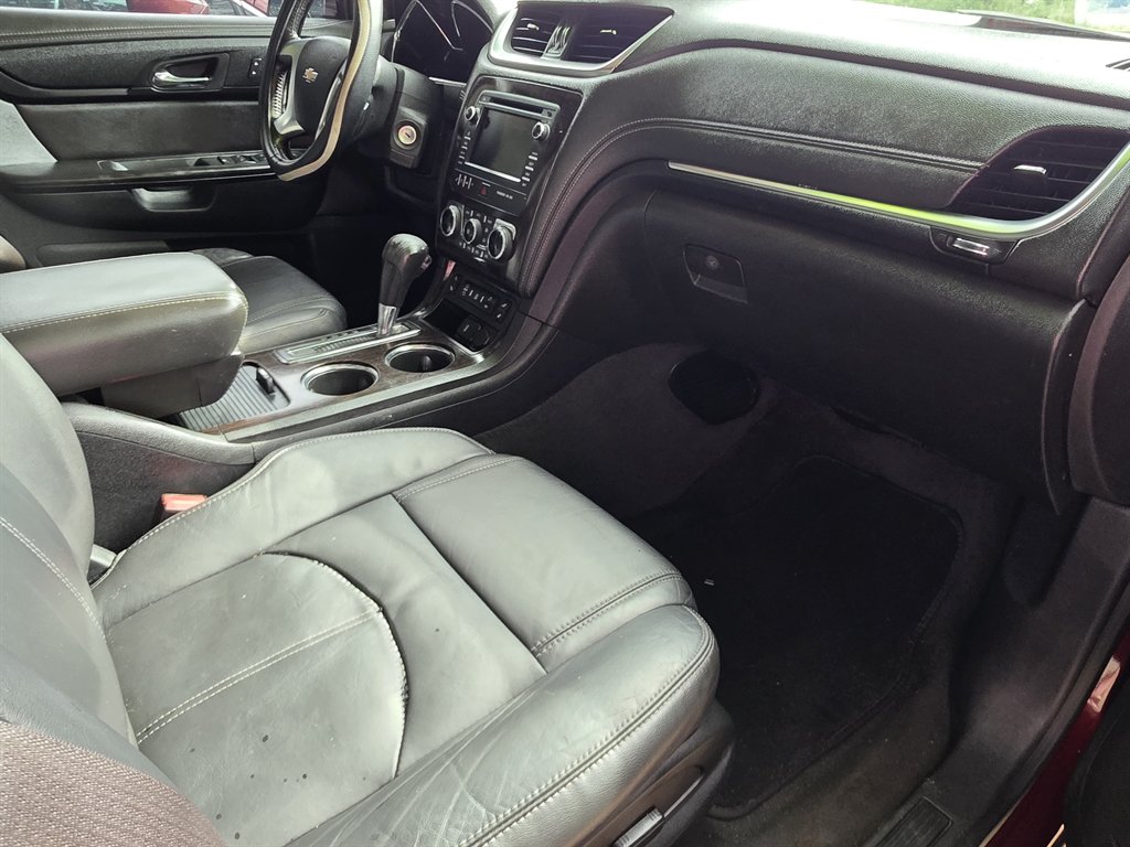 Chevrolet Traverse photo 18