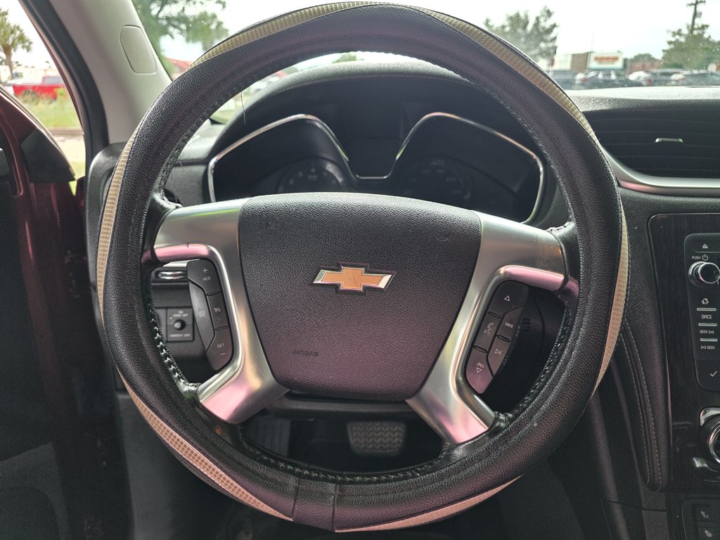 Chevrolet Traverse photo 5