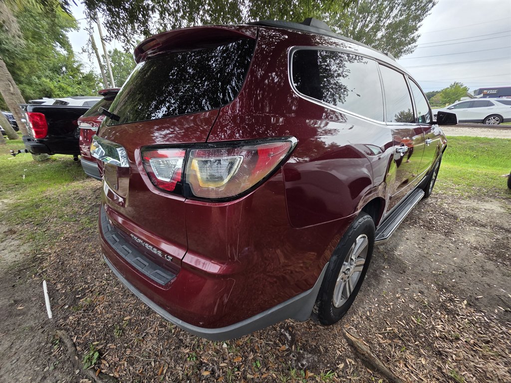 Chevrolet Traverse photo 11